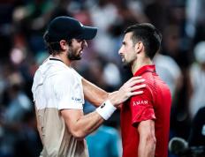 九游娱乐-德约科维奇巅峰对决，费德勒与60激战TL分钟，关键助攻胜负难料！的简单介绍